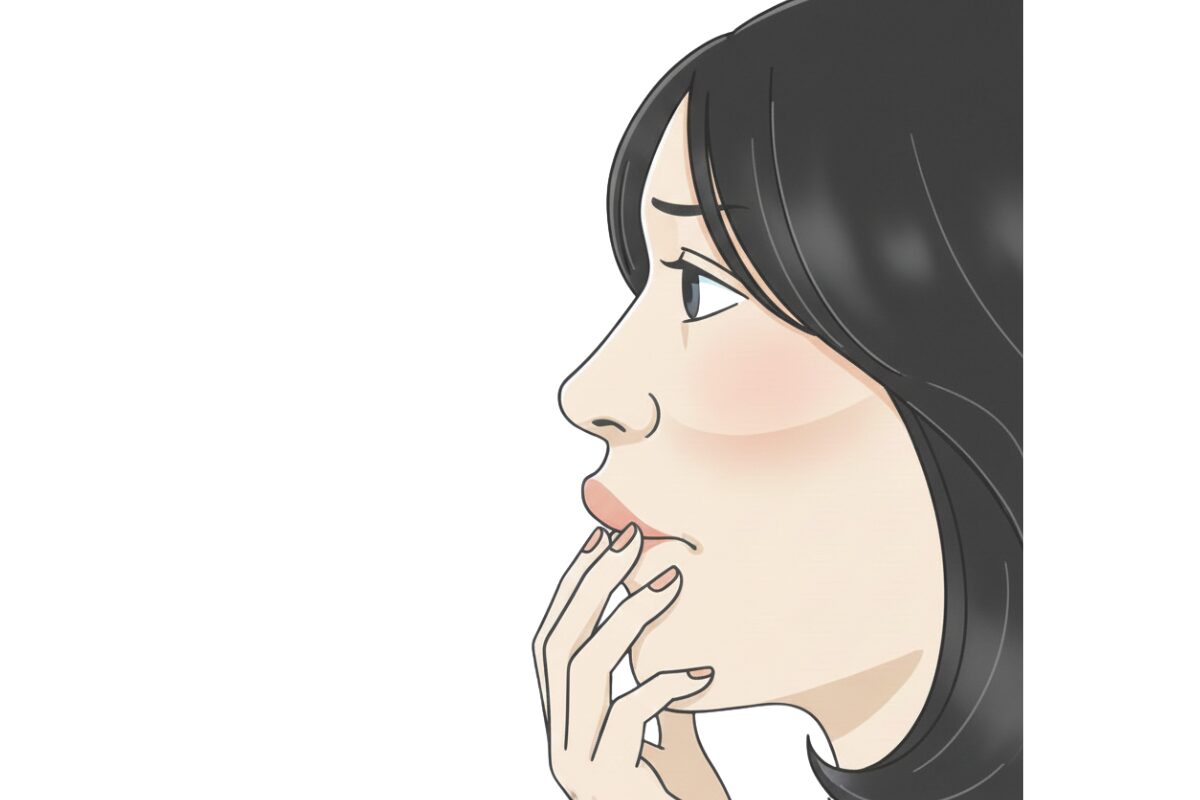 口元がこんもり前に出ているイメージ